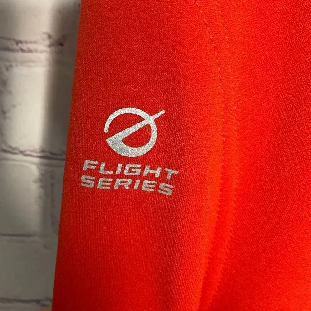 North Face Mens Pullover L Flight Series Vaporwick 1/4 Zip Base Layer Shirt Red.